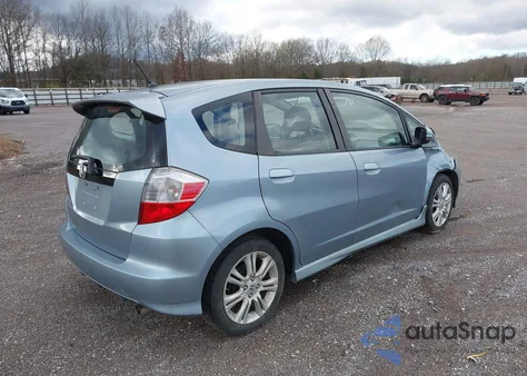 2011 Honda Fit Sport z USA, uszkodzony, nr VIN JHMGE8H52BC024508
